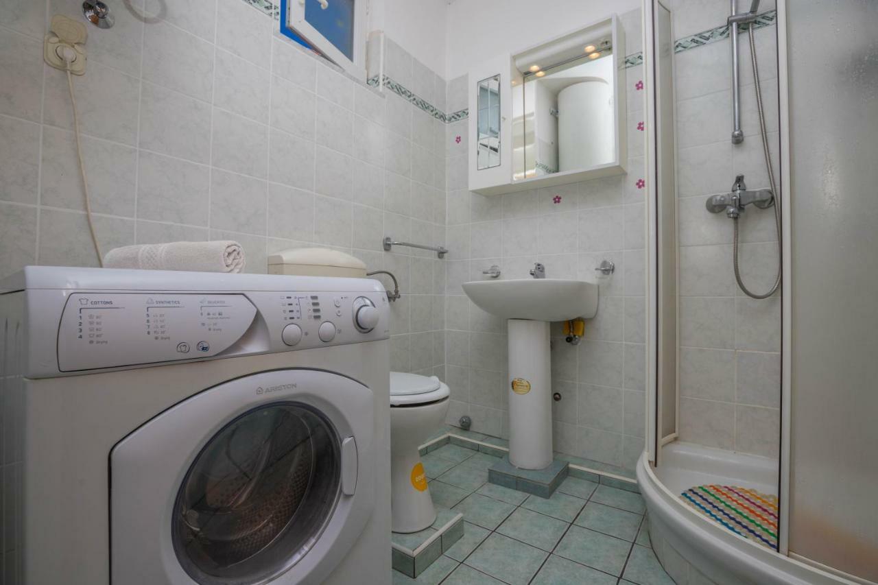 Apartman Zlatica Dramalj Exteriör bild