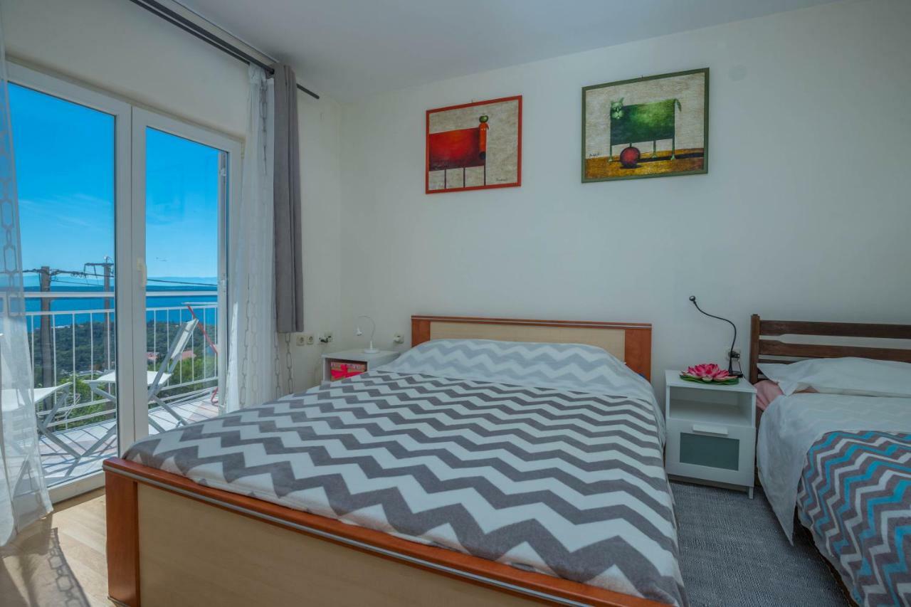 Apartman Zlatica Dramalj Exteriör bild